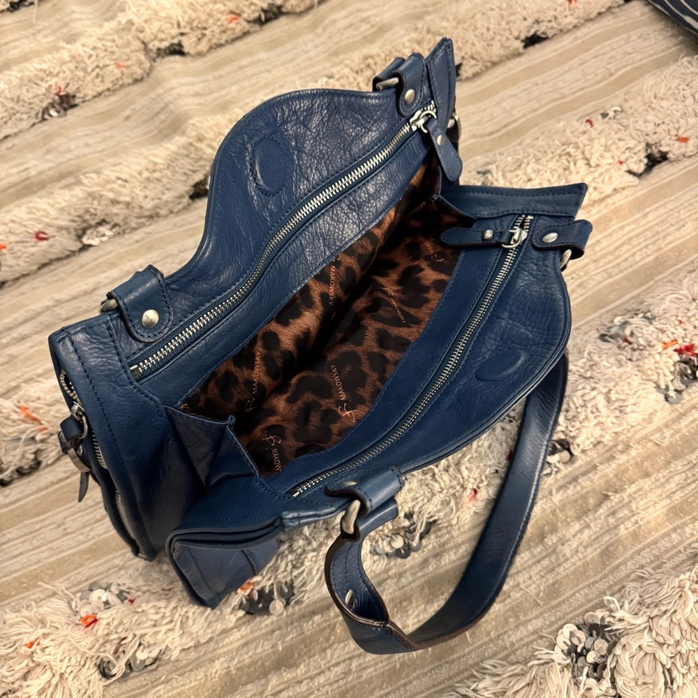 B. Makowsky Blue Leather Purse - Picture 5 of 14